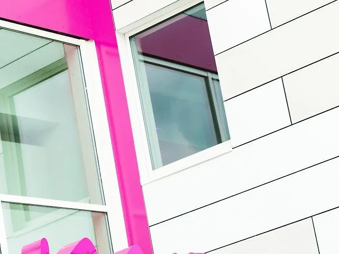 Hotell Moxy Ostbahnhof 4*