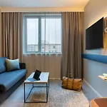 Moxy Ostbahnhof Hotel Berlim