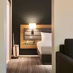 Moxy Ostbahnhof 4* Berlim