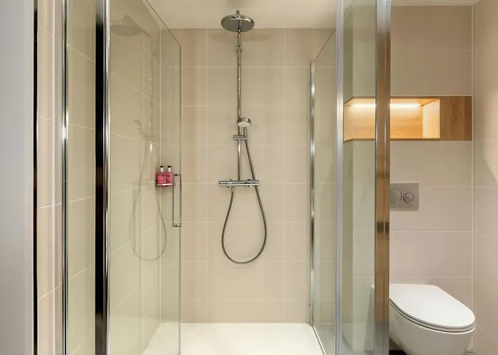 Moxy Ostbahnhof Hotel Berlín