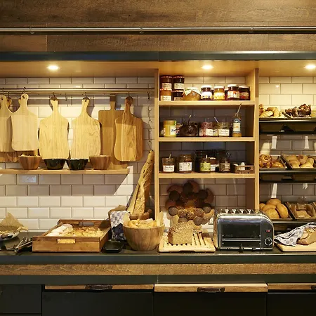 Moxy Ostbahnhof 3* Берлин