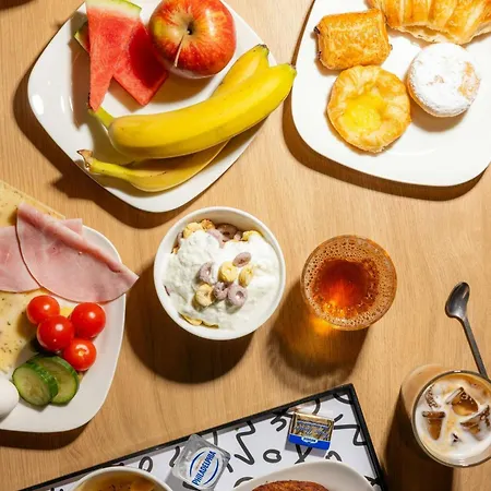 柏林东站慕奇夕酒店