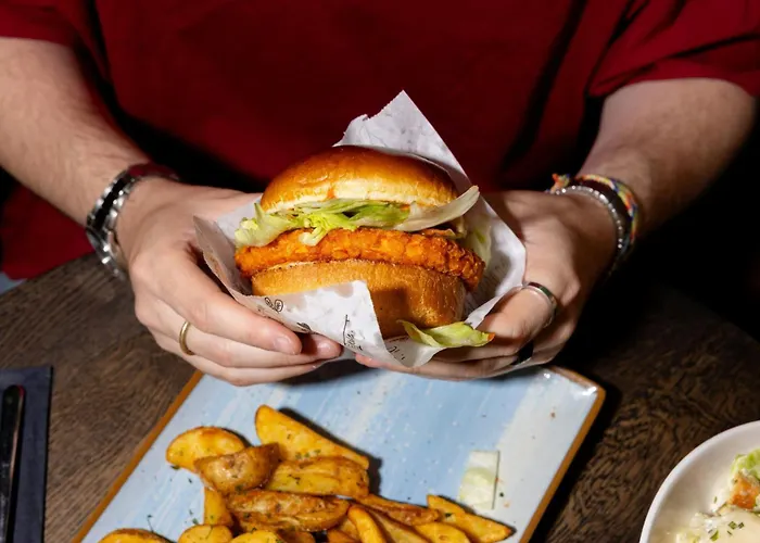 Moxy Ostbahnhof 4* Βερολίνο