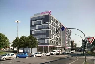 Moxy Ostbahnhof 3*
