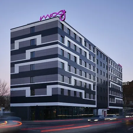 Moxy Ostbahnhof Otel Berlin