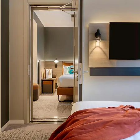 Otel Moxy Ostbahnhof Berlin