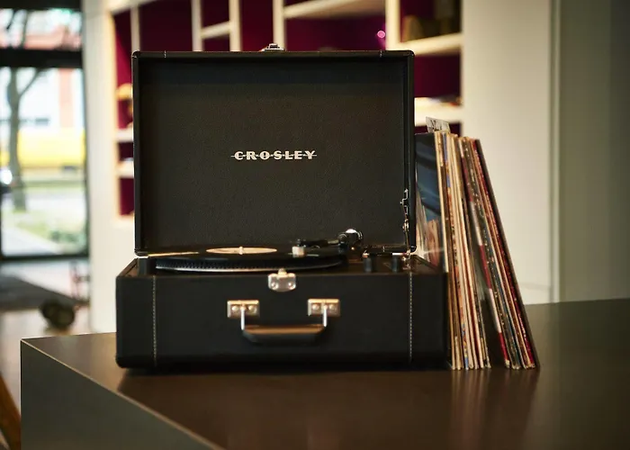 Moxy Ostbahnhof Hotel 4*